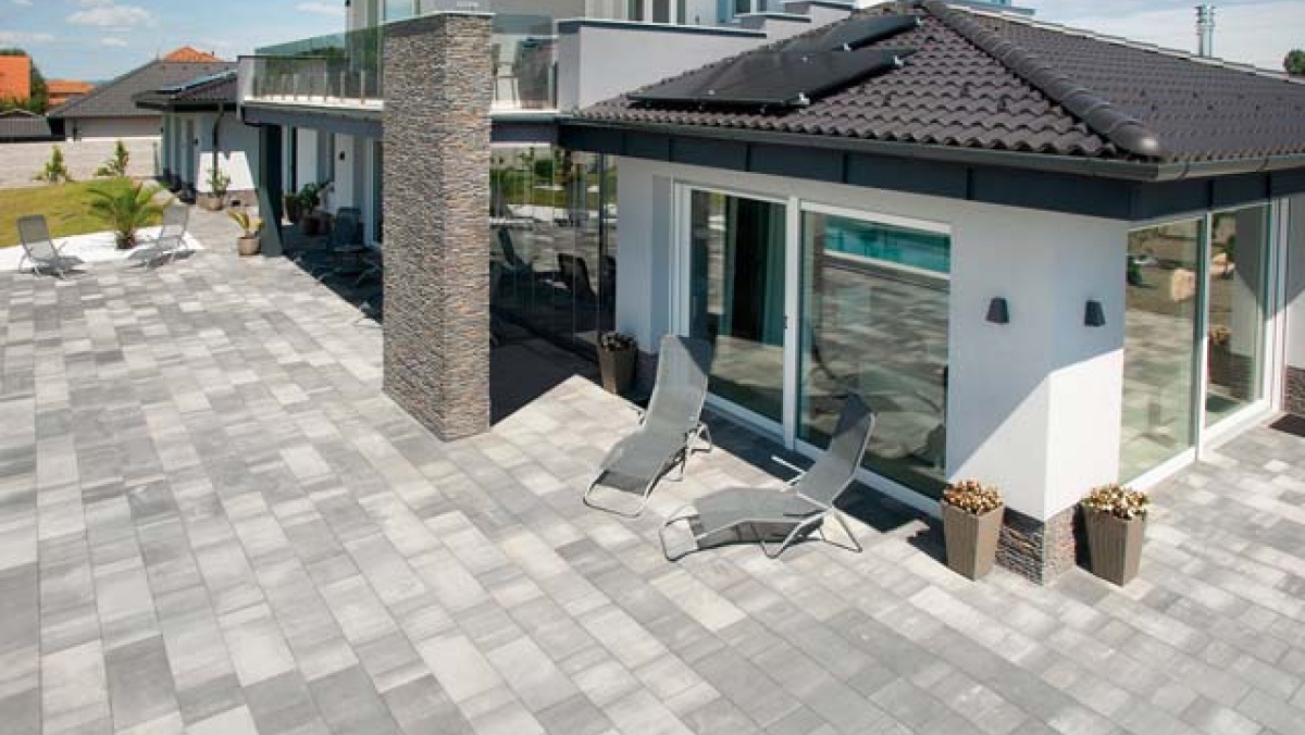 Frühwald II Lungo térkő